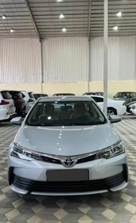 toyota-korola-2019-llbyaa-big-0